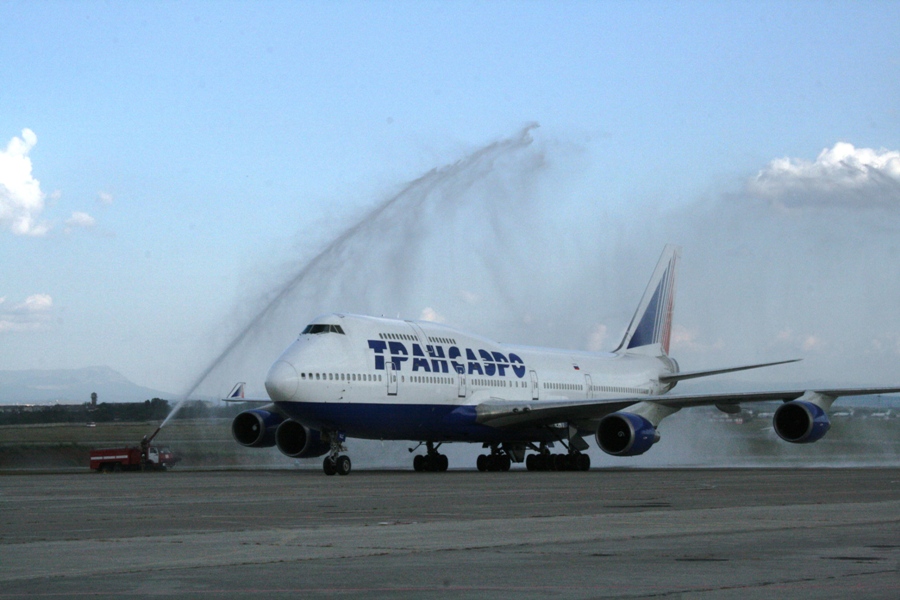 В Симферополь прибыл один из самых больших пассажирских самолетов