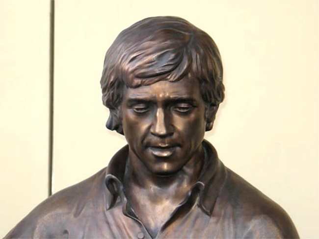 В Симферополе планируют установить бюст Высоцкому к годовщине смерти В Симферополе планируют установить бюст Высоцкому к годовщине смерти