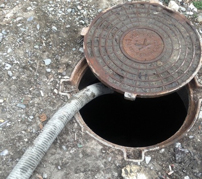 В Крыму будут бороться с незаконными врезками в канализационную систему В Крыму будут бороться с незаконными врезками в канализационную систему