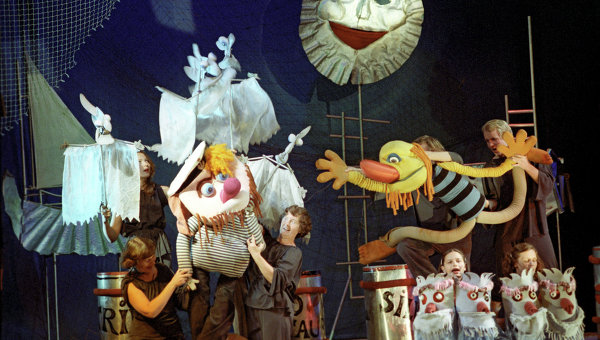 Под Феодосией проходит фестиваль кукольных театров