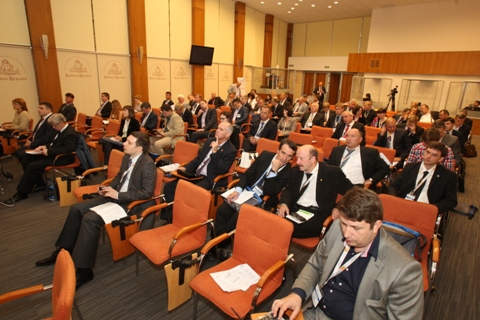 В Алуште проходит транспортный форум