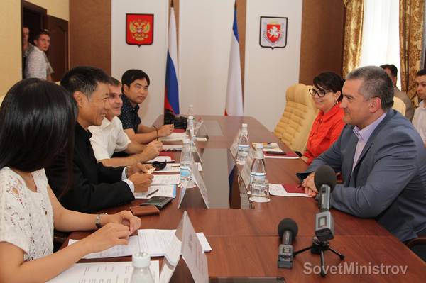 Крымский премьер встретился с китайскими инвесторами