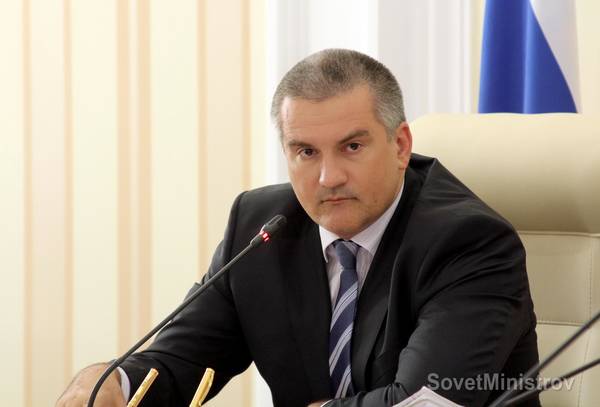 Аксенову поступило 2 тыс. вопросов от крымчан