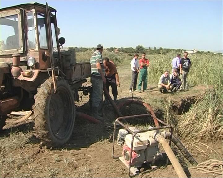 Под Феодосией ликвидировали большой прорыв водовода