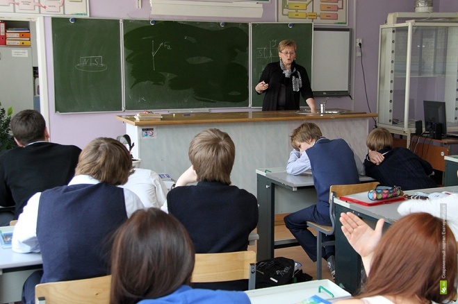 В Крыму старшеклассникам порекомендовали шестидневку