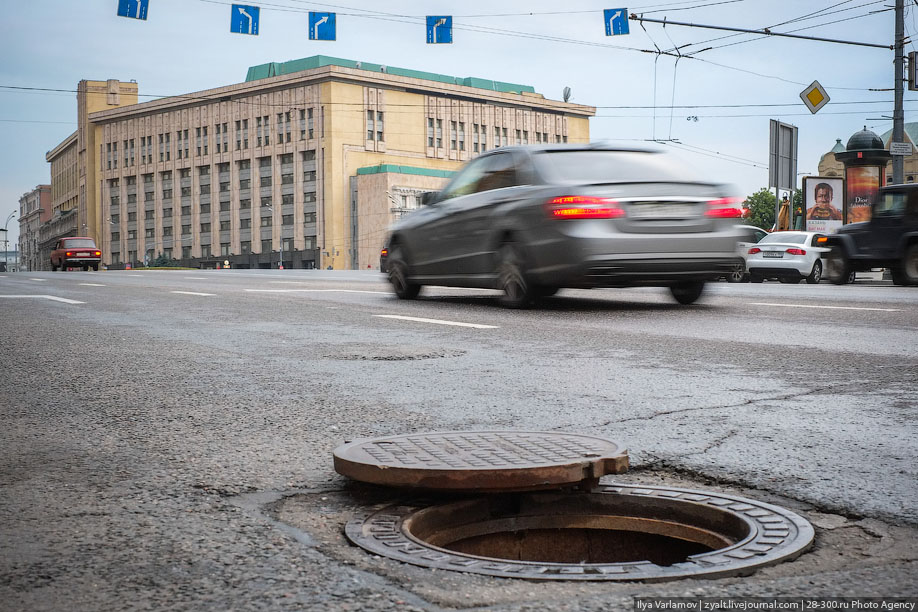 За месяц в Симферополе украли 14 крышек люков 