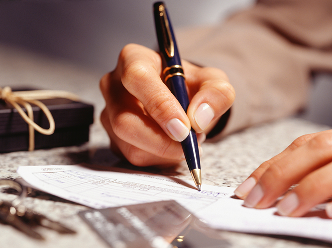 Пока полисы ОМС в Крыму выдают только две страховые компании Пока полисы ОМС в Крыму выдают только две страховые компании