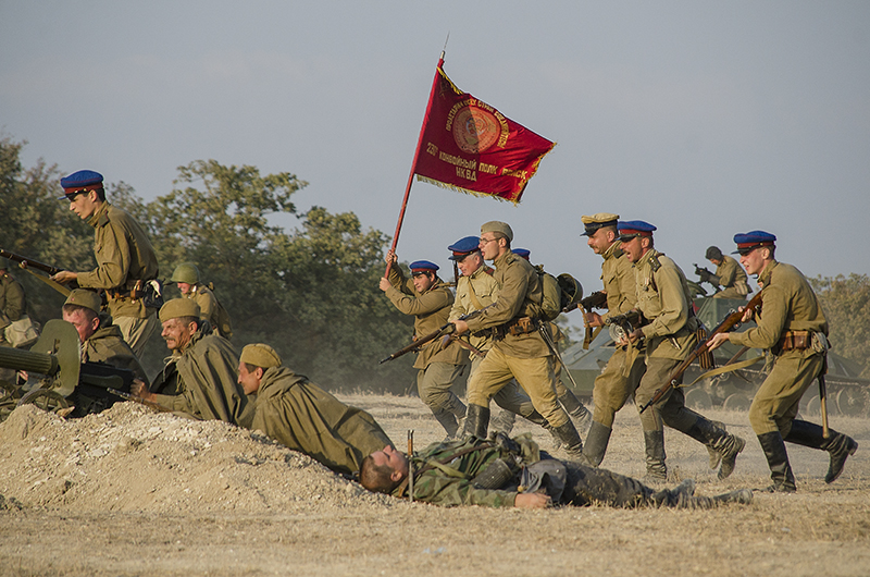 Крымский военно-исторический фестиваль завершился масштабными реконструкциями