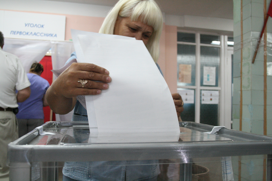 На досрочных выборах в Крыму проголосовало более 29 тыс. граждан На досрочных выборах в Крыму проголосовало более 29 тыс. граждан