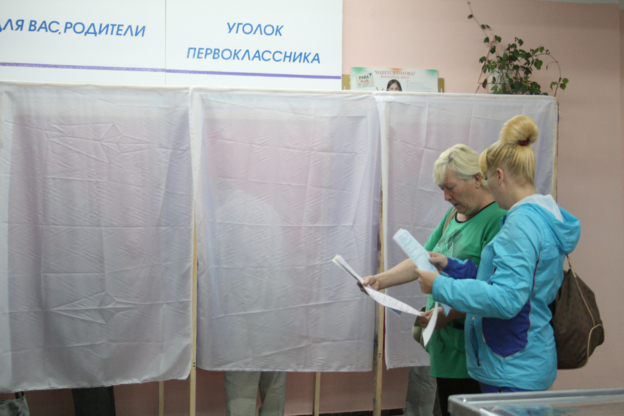 В Крыму проголосовали почти 613 тыс. избирателей В Крыму проголосовали почти 613 тыс. избирателей