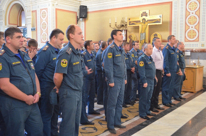 В Севастополе отслужили молебен в честь иконы Божьей Матери «Неопалимая Купина»