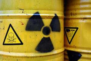 В подвале одной из школ Черноморского района хранились просроченные химикаты В подвале одной из школ Черноморского района хранились просроченные химикаты