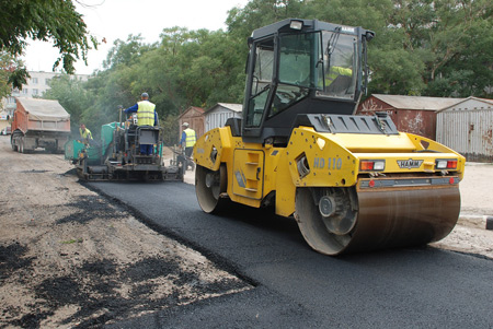 В Евпатории начался ремонт дорог В Евпатории начался ремонт дорог