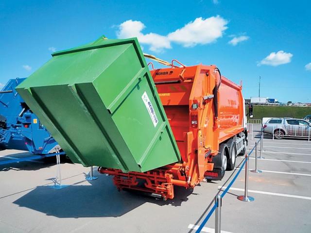 В Симферополь прибыла новая партия техники из Санкт-Петербурга