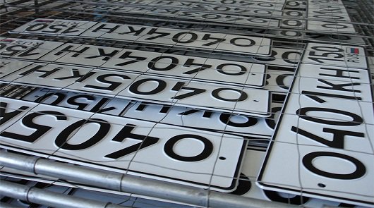 Глава Крыма поручил ликвидировать очередь на перерегистрацию транспортных средств