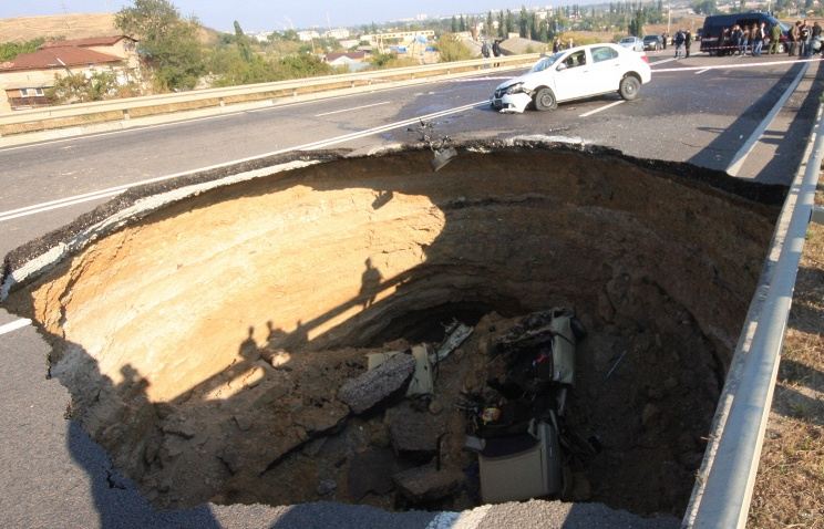 В Крыму создали комиссию по расследованию ДТП в Симферополе 