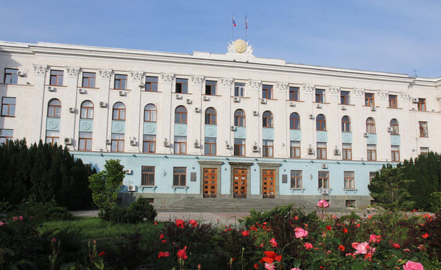 Аксёнов принял решение о совмещении должности Главы Республики Крым и председателя крымского правительства