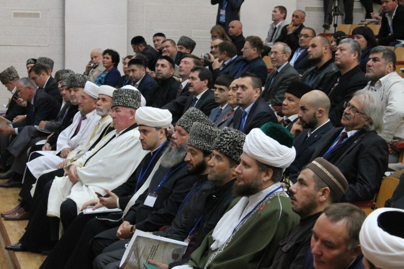 Правительство будет содействовать сохранению культурного наследия ислама в Крыму - Руслан Бальбек Правительство будет содействовать сохранению культурного наследия ислама в Крыму - Руслан Бальбек