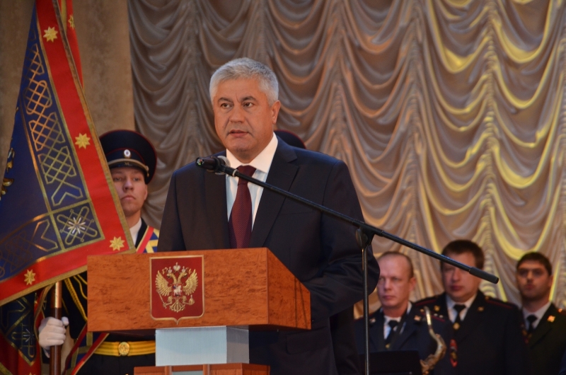 МВД по Республике Крым получило знамя из рук федерального министра МВД по Республике Крым получило знамя из рук федерального министра