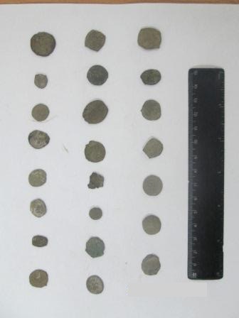 Крымские таможенники на пропускном пункте «Перекоп» задержали 23 древние монеты Крымские таможенники на пропускном пункте «Перекоп» задержали 23 древние монеты