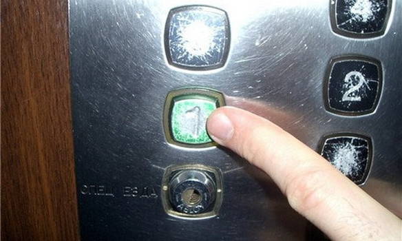 В Севастополе под суд пойдет мастер предприятия по обслуживанию лифтов, халатность которого привела к смерти женщины В Севастополе под суд пойдет мастер предприятия по обслуживанию лифтов, халатность которого привела к смерти женщины