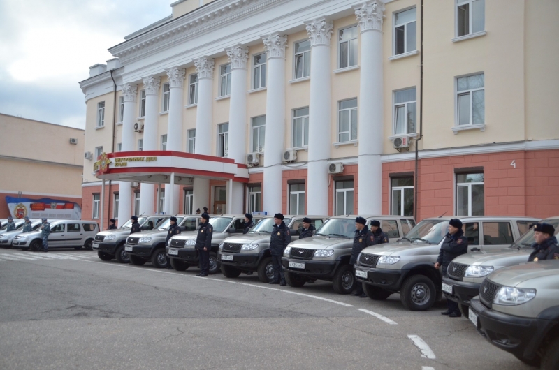 МВД Крыма получило 16 новых автомобилей