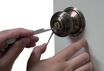 В Кировском районе задержан серийный вор, на счету которого 7 краж