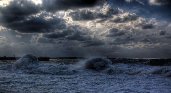 В районе Керченского пролива объявлено штормовое предупреждение