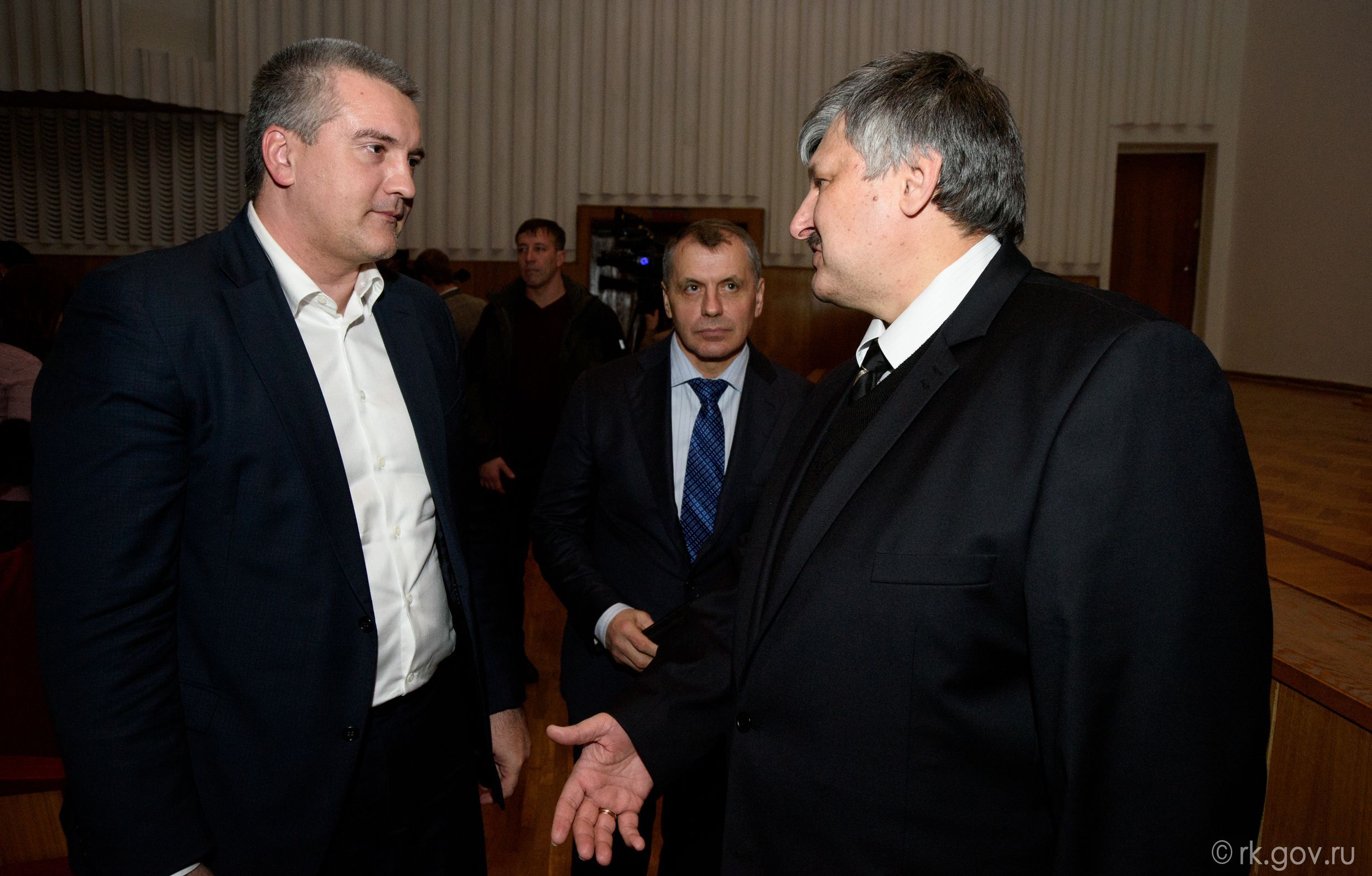 Сергей Аксёнов поздравил Игоря Радионова с назначением на пост председателя Верховного суда Крыма