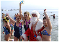 ​В Евпатории состоится рождественский заплыв в ледяной купели