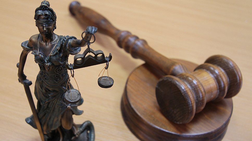 Бывший глава крымского сельсовета предстанет перед судом за злоупотребление полномочиями Бывший глава крымского сельсовета предстанет перед судом за злоупотребление полномочиями