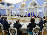 Сергей Аксёнов принял участие в совещании по вопросам стабильного функционирования отраслей сельского хозяйства