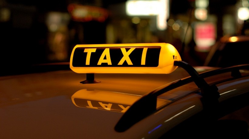 Алло, такси, вези-вези