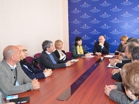 Итальянские предприниматели заинтересованы в открытии производства одежды в Крыму Итальянские предприниматели заинтересованы в открытии производства одежды в Крыму