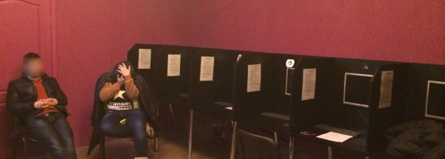 Полиция пресекла деятельность нелегального игорного клуба в центре Симферополя