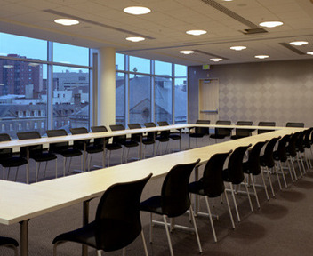 ​В Симферополе полицейские и общественники обсудили вопросы взаимодействия