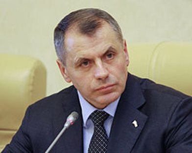 Владимир Константинов поддержал принятие в первом чтении законопроекта о запрете продажи на территории Республики слабоалкогольных тонизирующих напитков