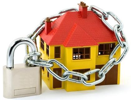 Необходимость установки систем безопасности в квартире и доме