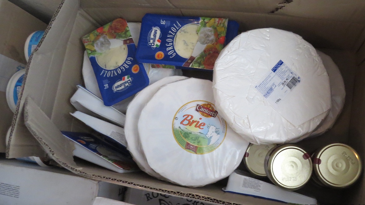 Из Украины в Крым пытались провезти около полтонны реэкспортных деликатесов