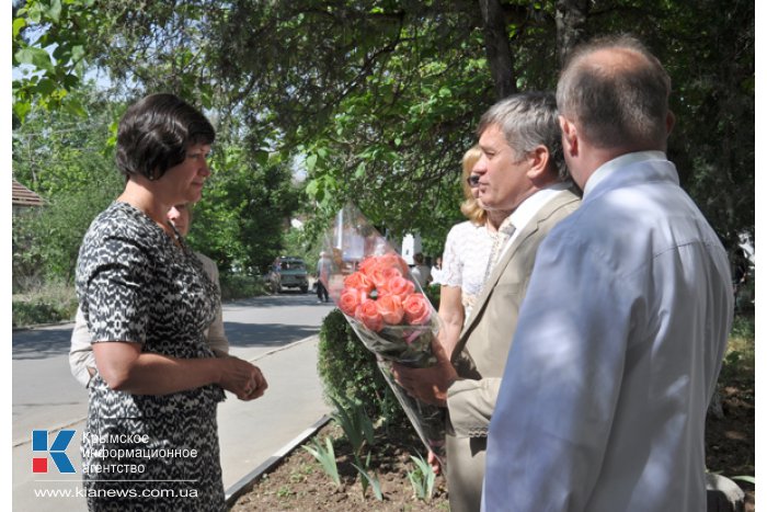 Представитель Администрации Президента посетила центр первичной помощи в Симферополе