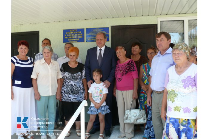 В селах Крыма нужно открывать центры услуг для пенсионеров, – Могилев
