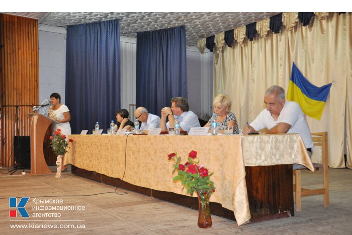 В Крыму обсудили итоги уборки зерновых и эффективность капельного орошения