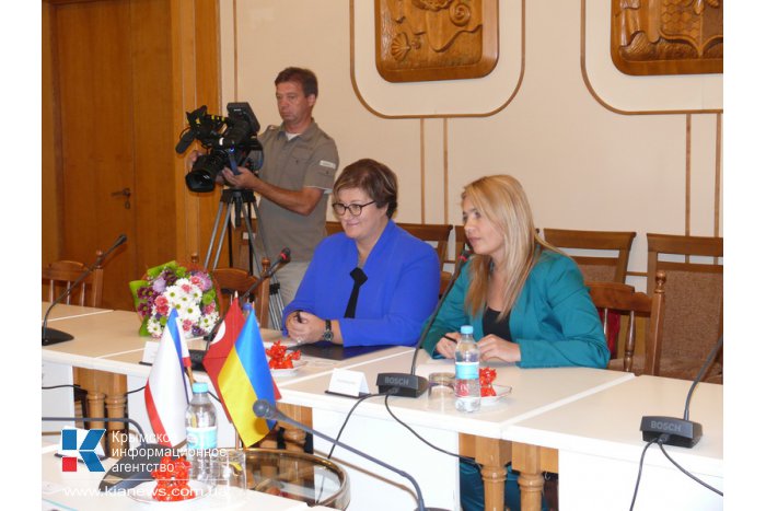 Спикер Крыма пригласил Генконсула Турции посетить достопримечательности