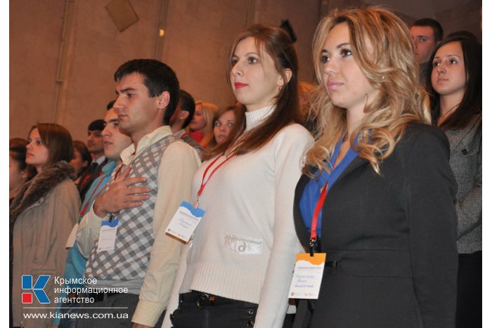 В Крыму открылся молодежный форум «Таврический бриз»