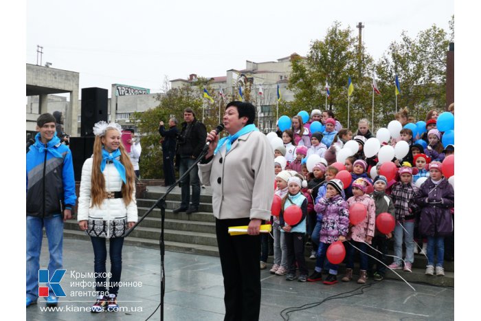 В Симферополе прошел тысячный танцевальный флешмоб