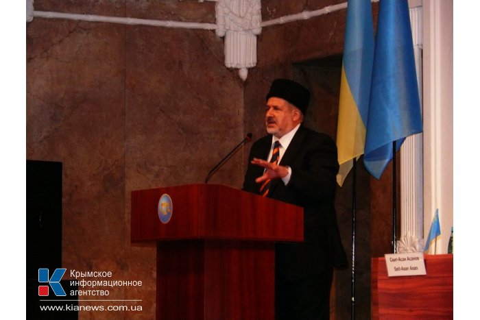 Крымские татары выбрали нового лидера меджлиса