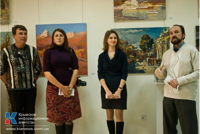 В Севастополе открылась выставка по итогам пленэра «Аквамарин»
