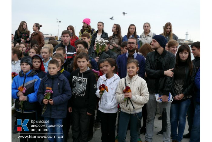 В Ялте почтили память погибших на теплоходе «Армения»