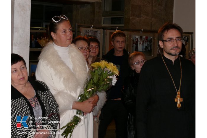 В Ялте открылась выставка духовной фотографии 