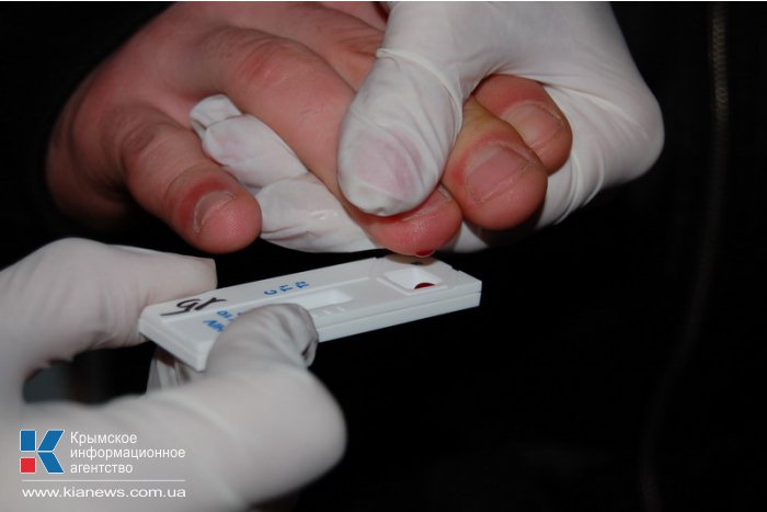 В Симферополе проводится экспресс-тест на ВИЧ
